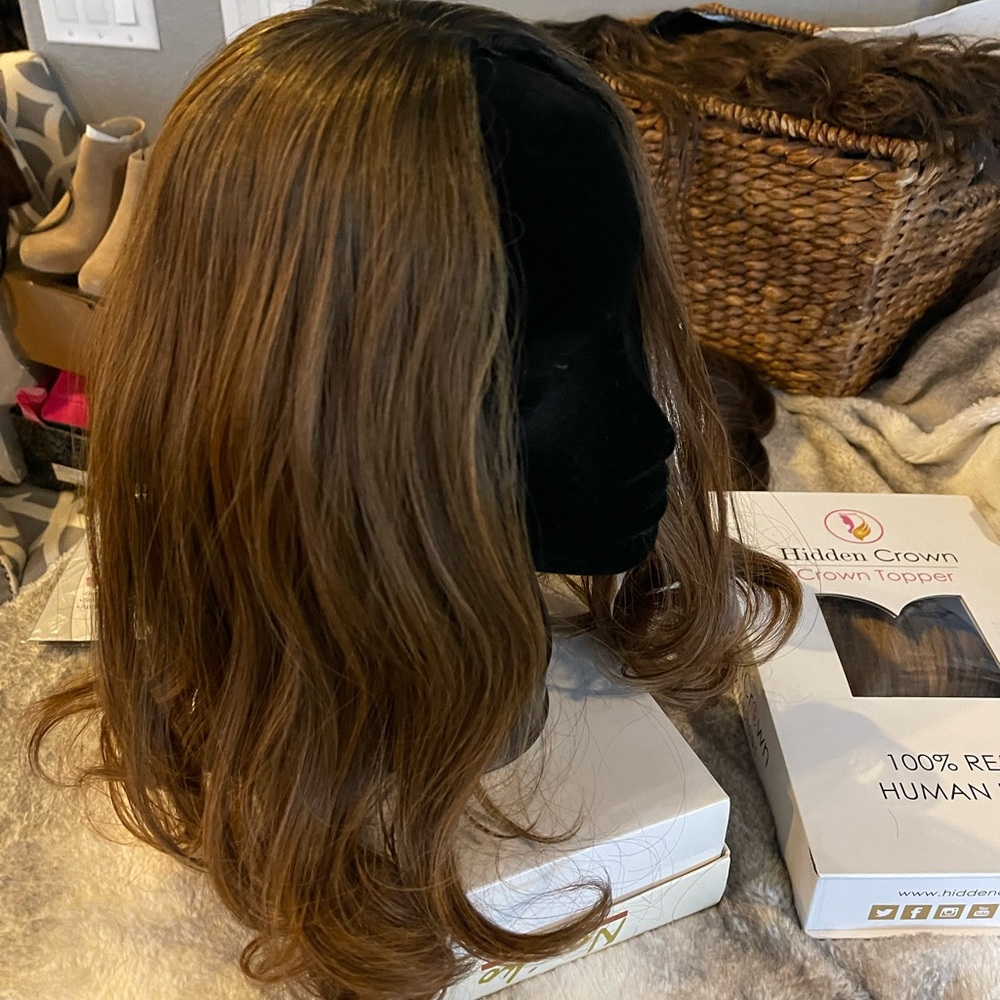 Beautiful New synthetic hair topper, dark roots, caramel brown